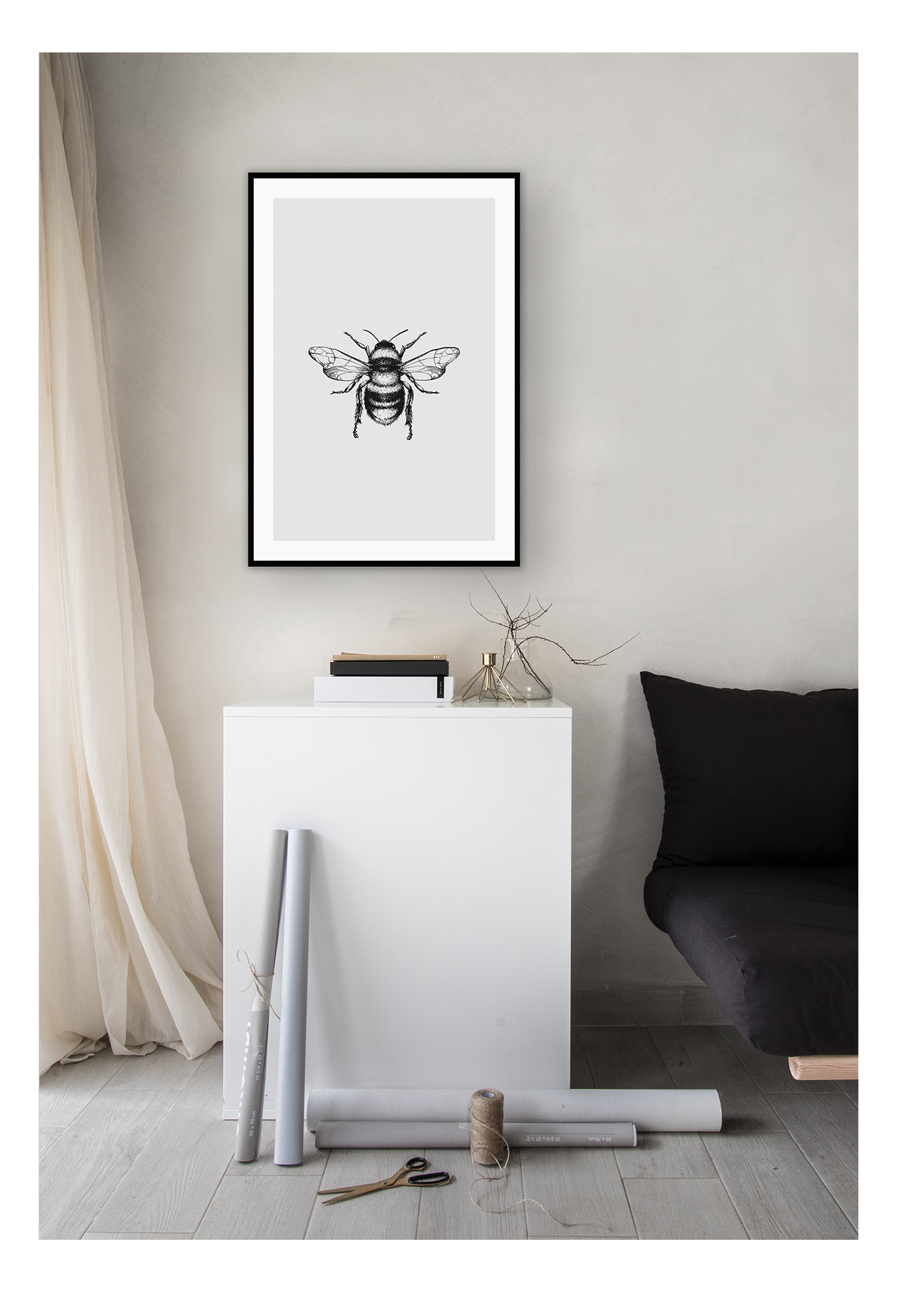 Bee Monochrome