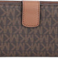 avery-travel-bifold-wallet photo 3