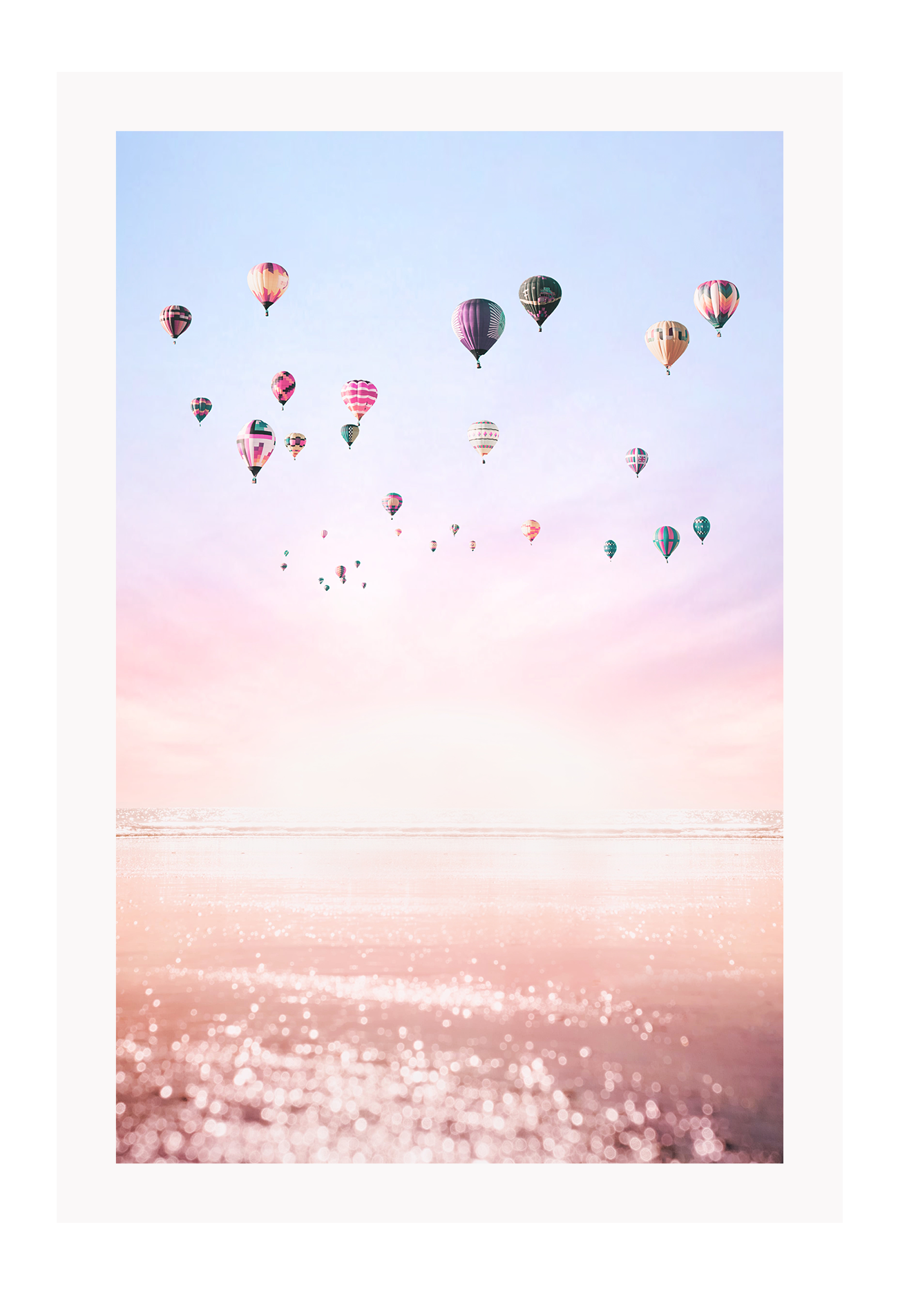 Sunset hot air ballons photography pastel colours with horizon 