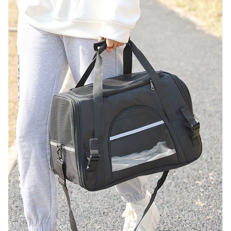 Portable Pet Bag for Small Dogs and Cats - Black Travel Tote with Pet Mat (44x25x28cm)